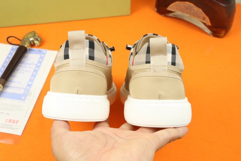 Burberry Sneakers